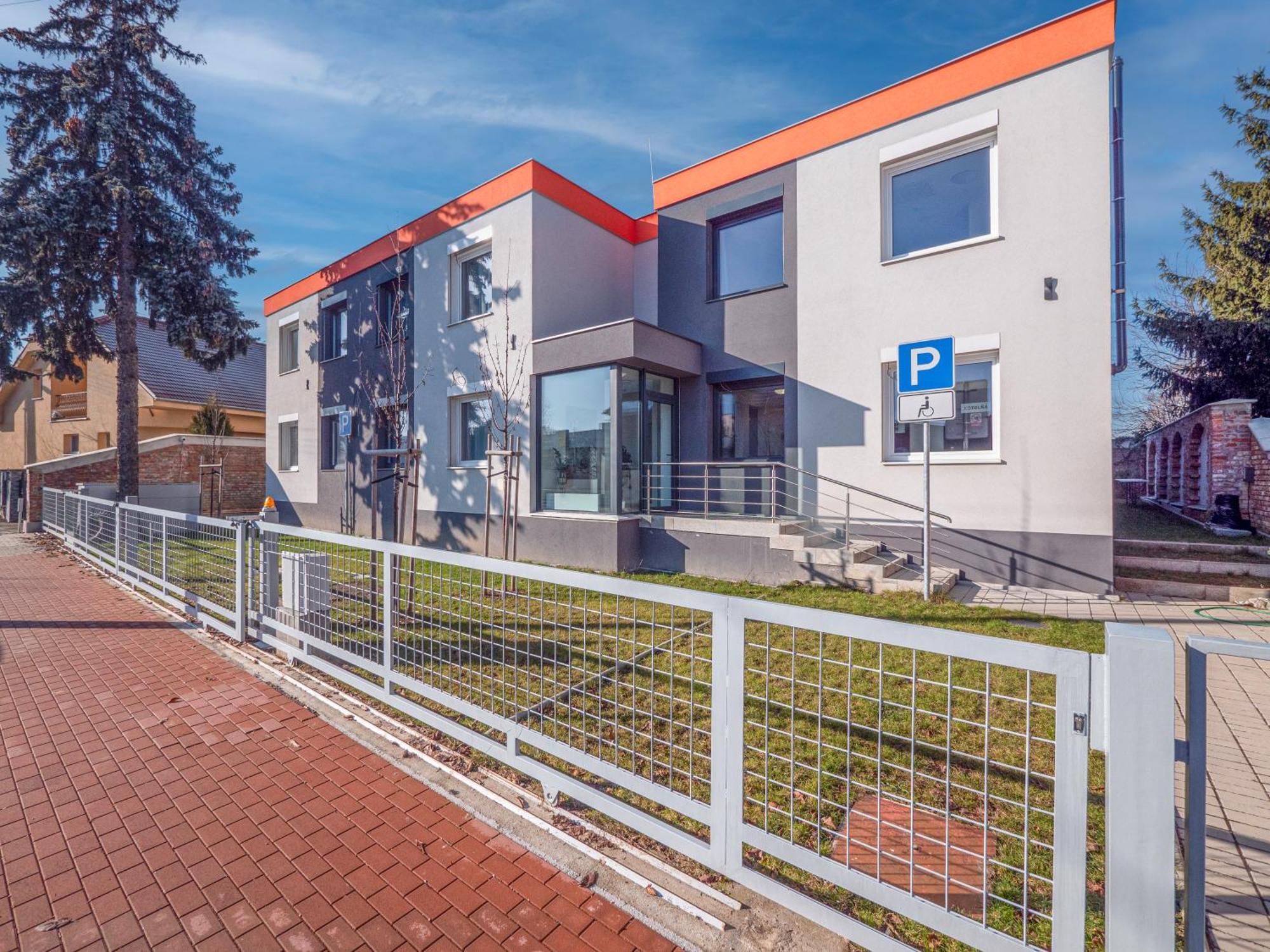 Penzion Aries Nitra Buitenkant foto